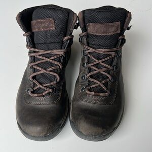 Perry Ellis America Carter Brown Outdoor Boots with Rugged Soles Kids SZ 6Y